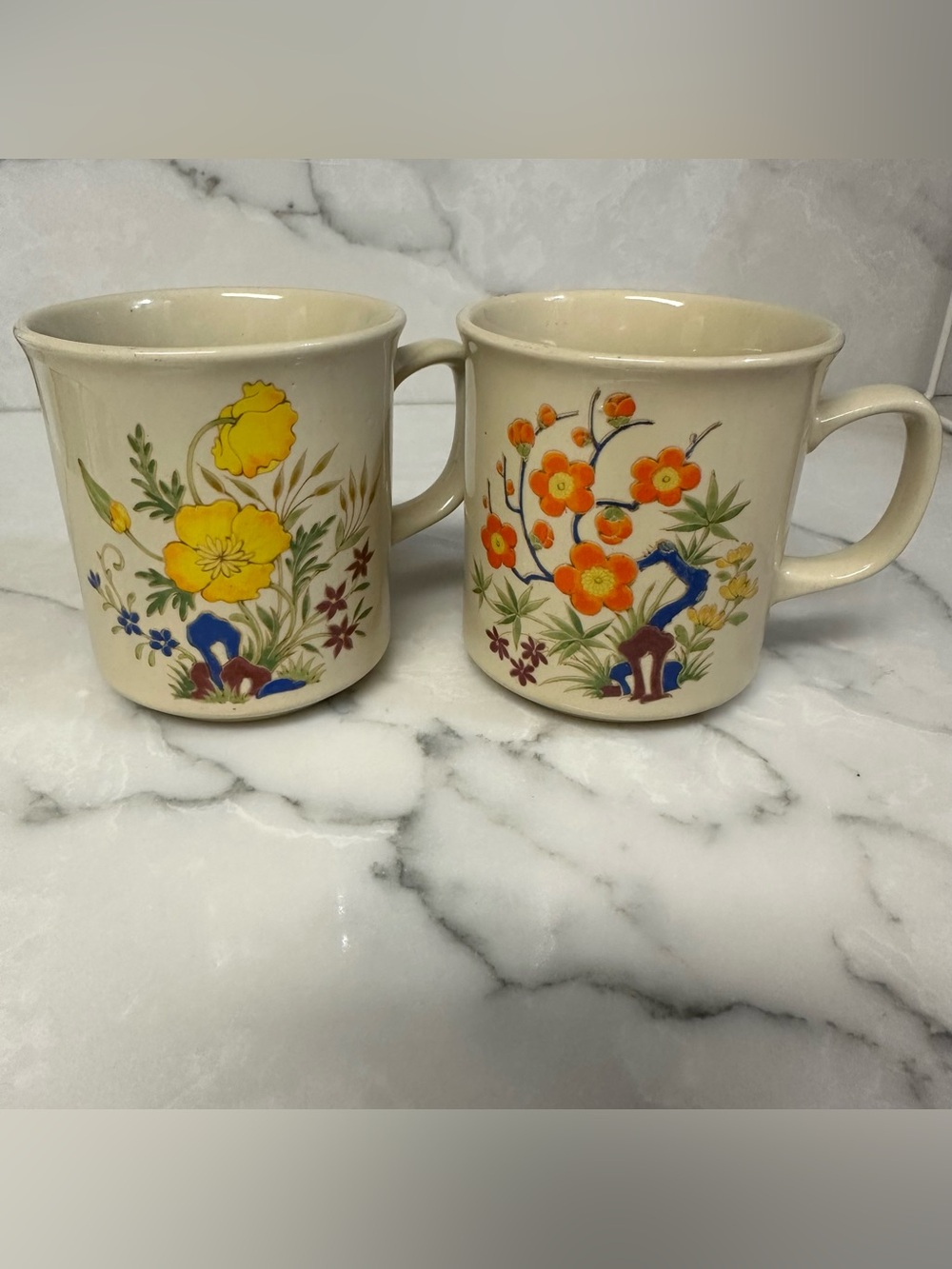 vintage 1970s Japanese ceramic mugs